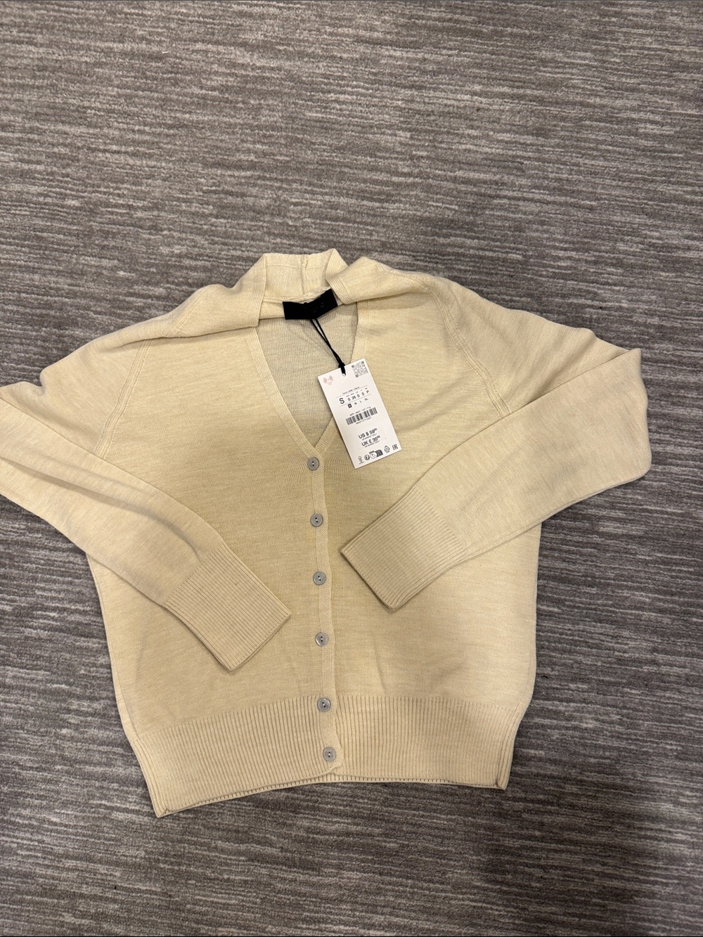 Zara Cream V-Neck Button Cardigan